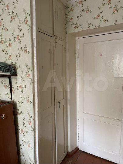 Комната 11 м² в 6-к., 2/5 эт.