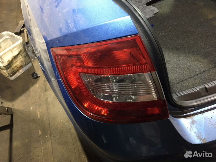 Оригинал задний левый фонарь шкода рапид