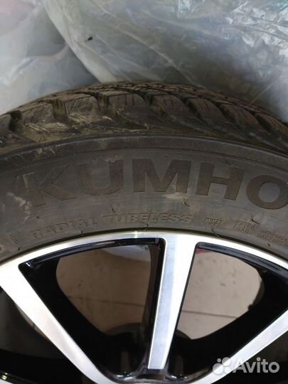 R17 Kumho 722 205/55, PCD 5x120 DIA 72.6