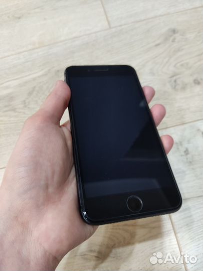 iPhone 8 Plus, 64 ГБ