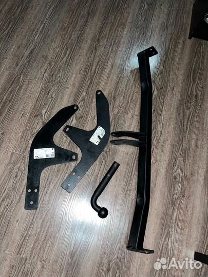 Фаркоп на largus бу