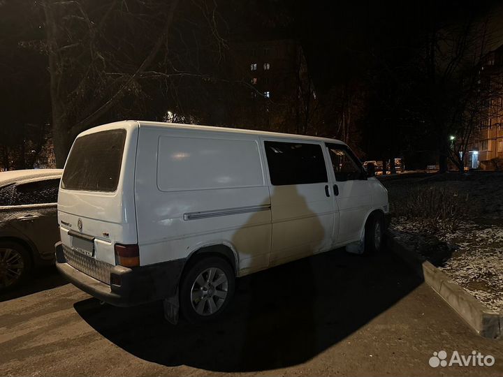 Volkswagen Transporter 2.5 МТ, 1998, 500 000 км