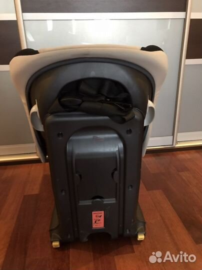 Детское автокресло 9 до 18 кг,lsofix,б/у