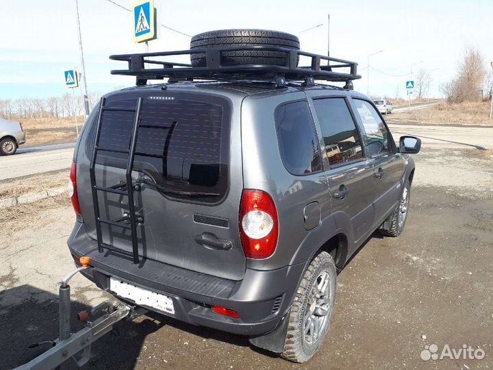 Экспедиционный багажник на крышу Нива Шевроле