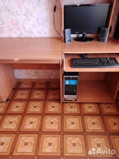 Компьютерный стол бу