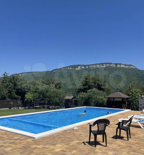 Комната 25 м², 1/3 эт.