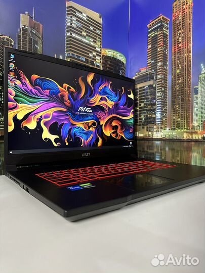 Msi katana 17/i5-11th/GTX1650/32gb/144hz