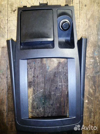 Консоль центральная Mitsubishi Lancer