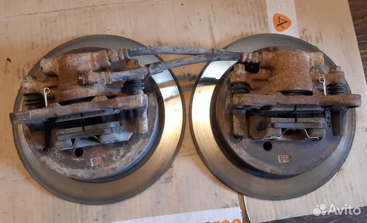 Задние тормоза Лансер 10