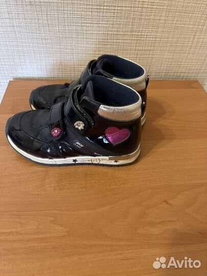 Ботинки для девочки 28 размер 17.5 см