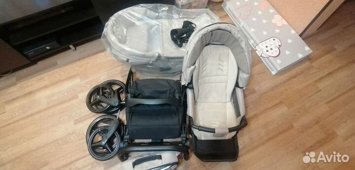 Коляска Adamex Cristiano 2 в 1 CR-245 кожа т.беж