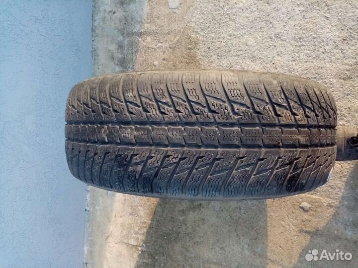Nokian Tyres WR SUV 3 265/60 R18