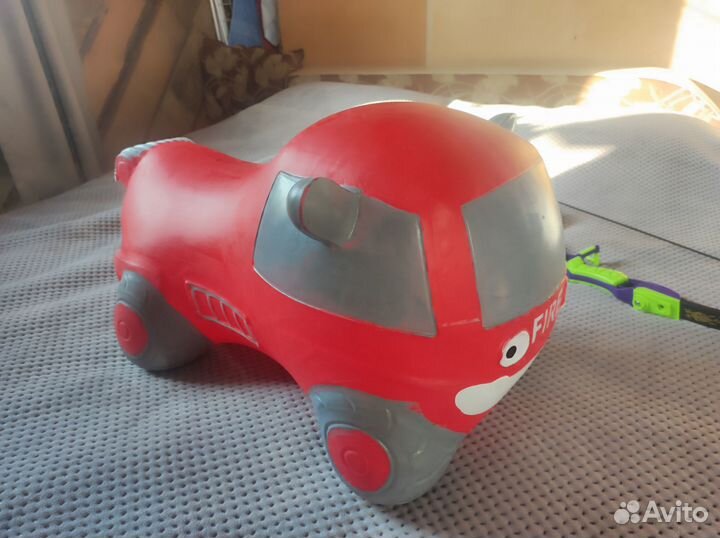 Машина детская