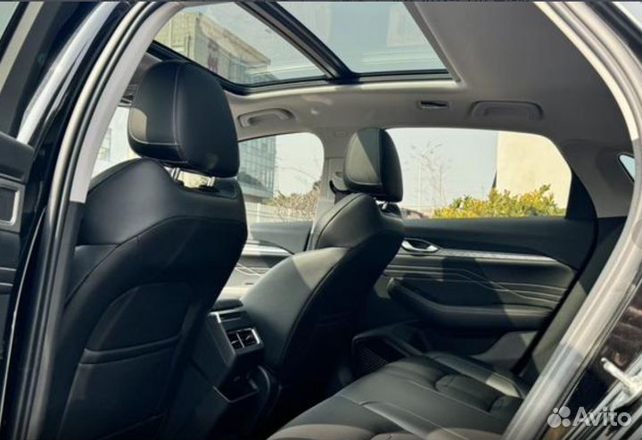 Geely Preface 2.0 AMT, 2022, 32 000 км