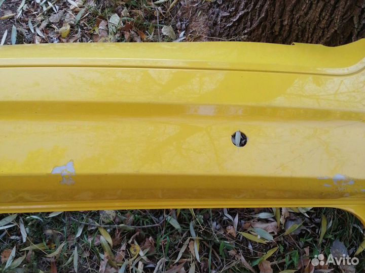 Продаю задний бампер для форд фокус 2