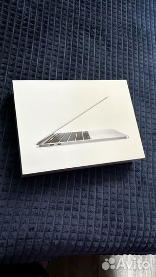 Macbook pro 13 2019 touch bar