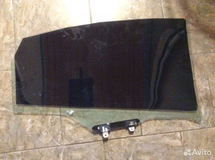 Стекло левое заднее nissan almera 2014 г.в