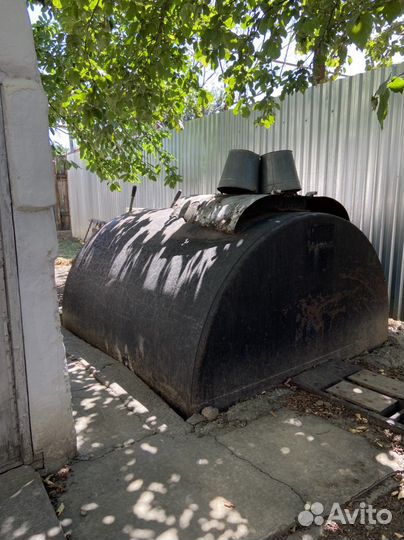 Емкость для бензина