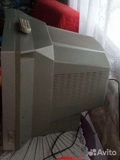 Телевизор продам