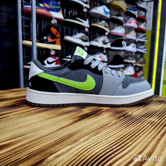 Кроссовки Nike Air Jordan 1 Low X Travis Scott Hoo