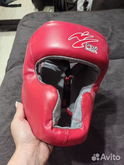Боксерский шлем