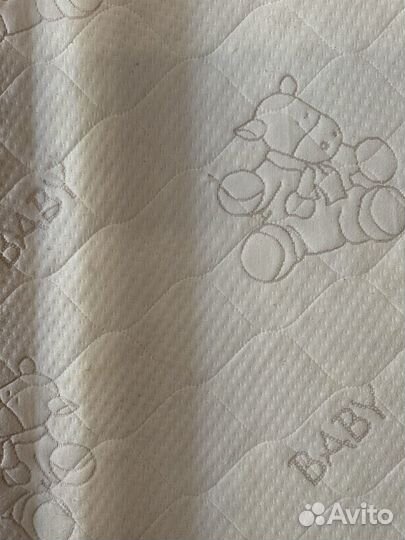 Детская кроватка домик