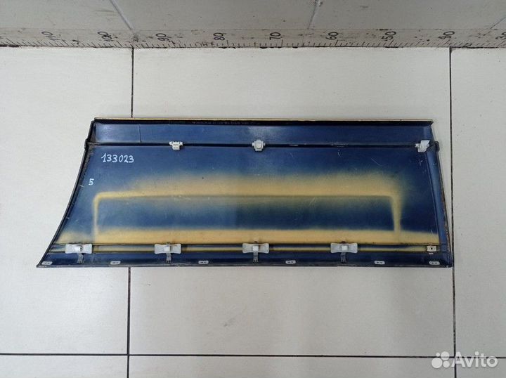 Молдинг двери задней правой Mercedes-Benz E-class