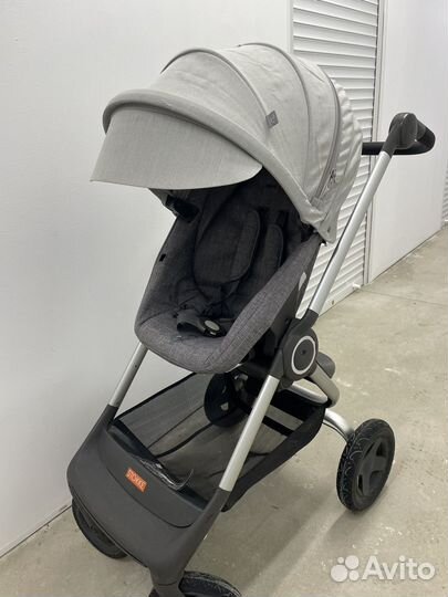 Коляска прогулочная Stokke Scoot V3