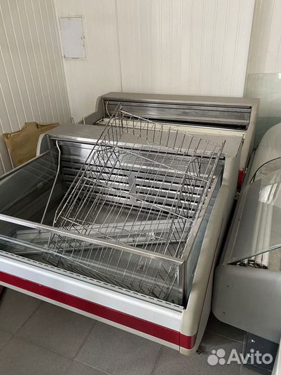 Холодильная витрина