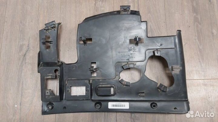 Накладка торпедо Mercedes Gl 320 Cdi 164 642.940