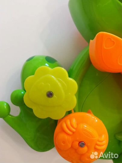 Игрушка для купания в ванной