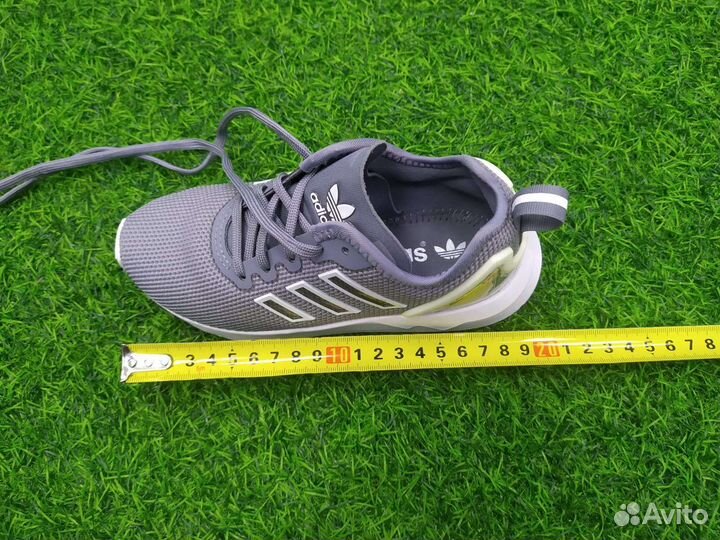 Брелок/сувенир/ ёлочные украшения кроссовок Adidas