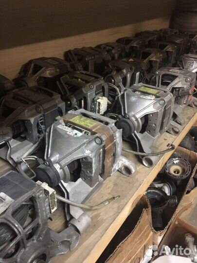 Двигатель на стиральную машину