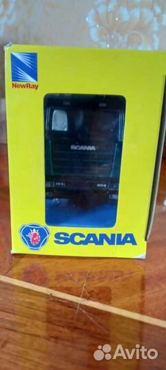 Продаю модель 1:43