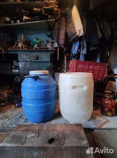 Бидоны бадьи фляги