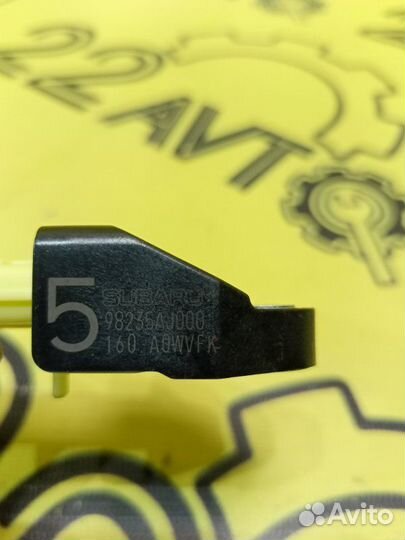 Датчик Airbag правый Subaru Legacy(Outback ) BR9