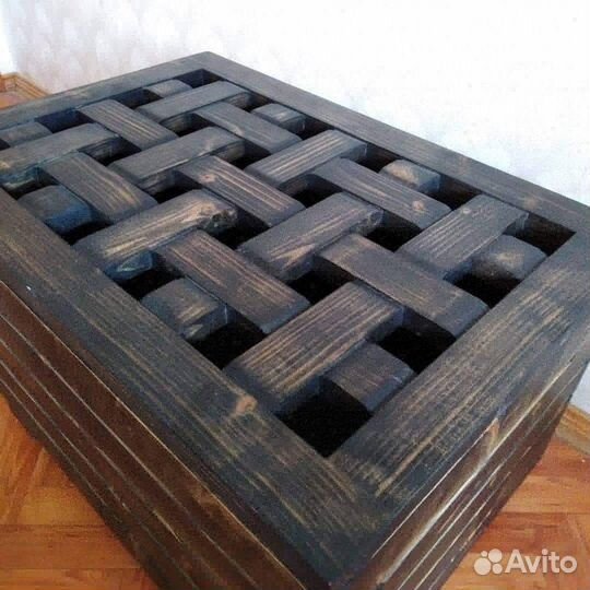 Сундук с плетеной крышкой из массива сосны