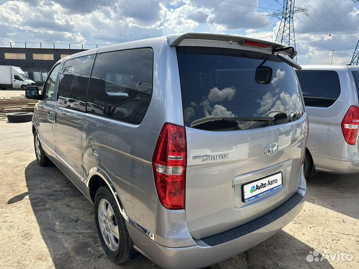 Hyundai Grand Starex 2.5 AT, 2018, 67 107 км