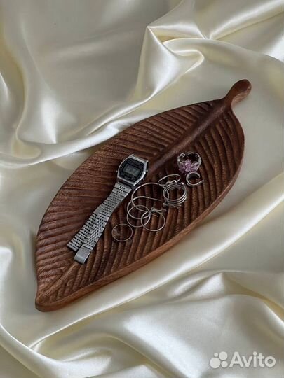 Тарелка сервировочная