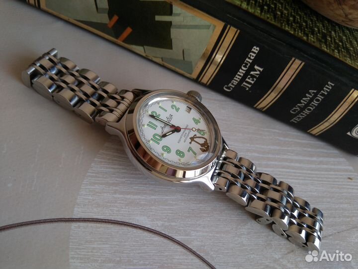 Продаю бу литой браслет 18 мм