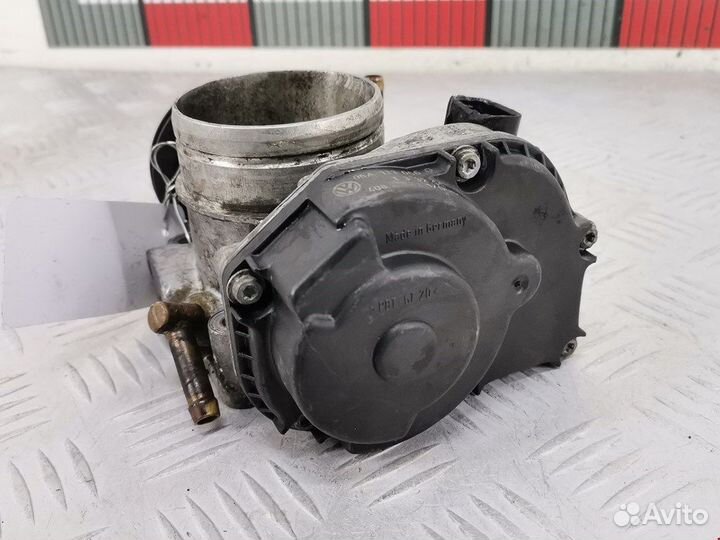 Заслонка дроссельная для Volkswagen Golf 4