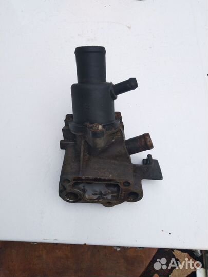 Термостат Рено