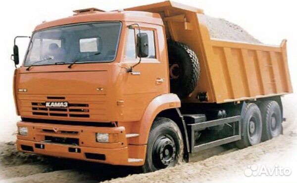 Водитель самосвала