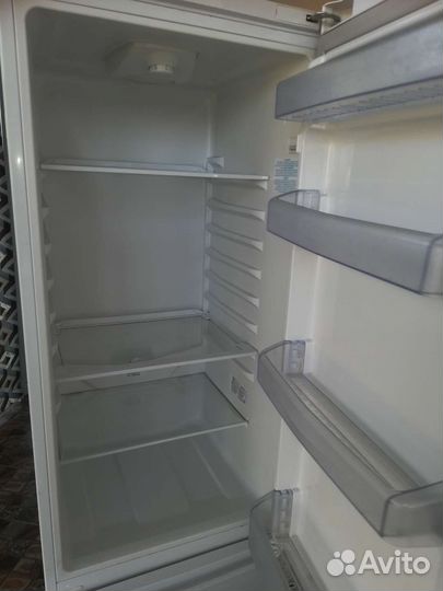 Холодильник beko