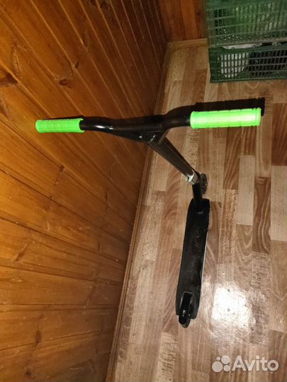 Трюковой самокат