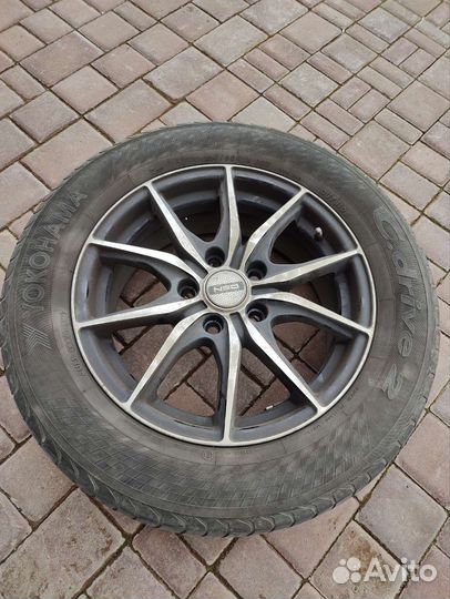 Yokohama C.Drive2 AC02B 215/60 R16