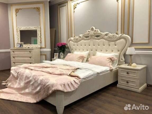 Спальный гарнитур