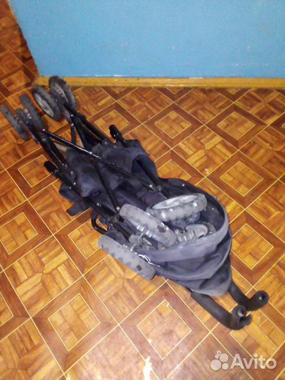 Коляска складная