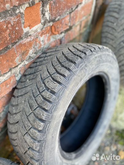 Michelin Maxi Ice 19.5/65 R15