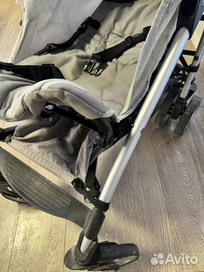 Коляска прогулочная chicco